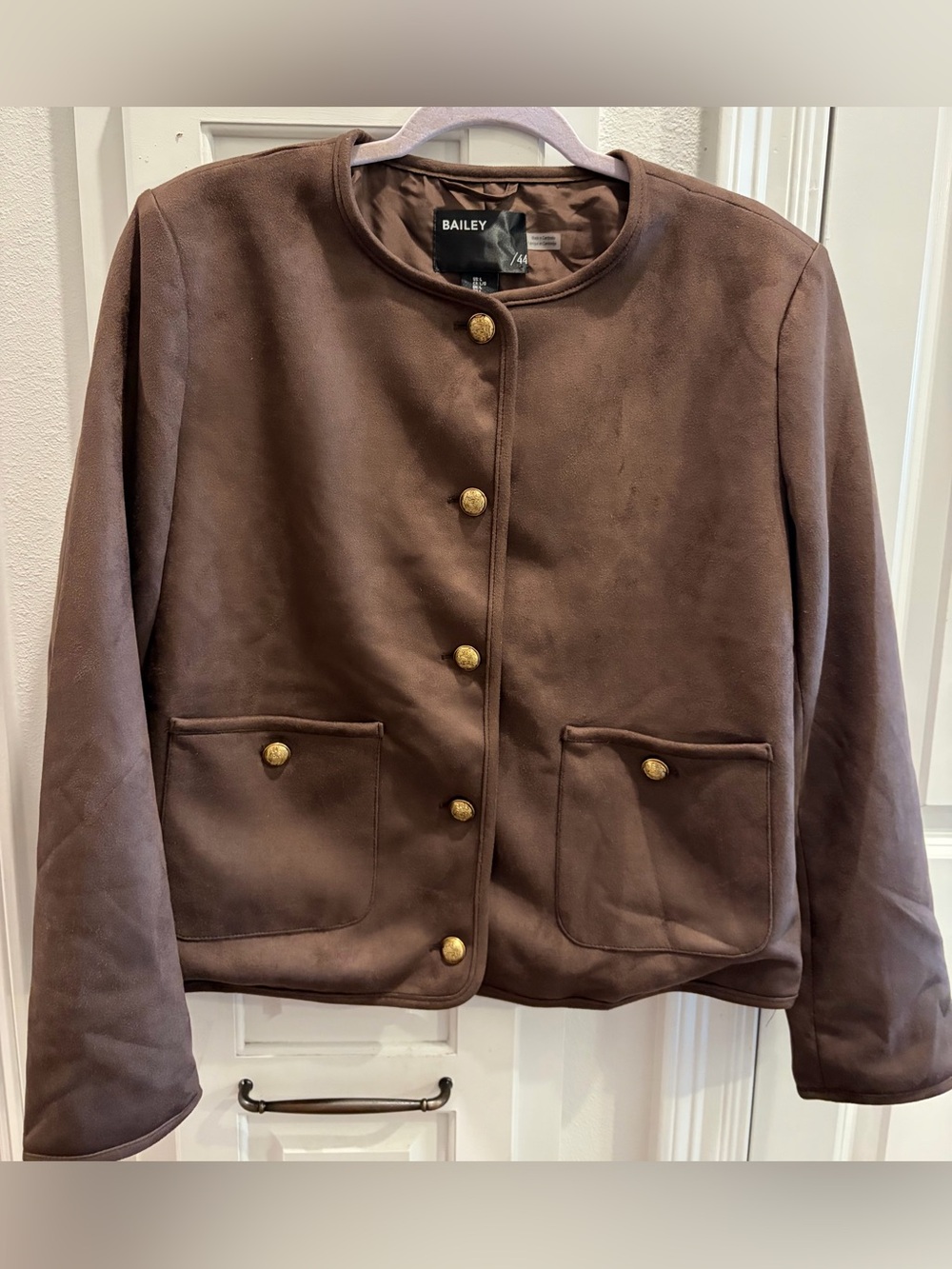 NWOT BAILEY Women’s Size L Brown Round-Neck Button Jacket/Perfect for layering